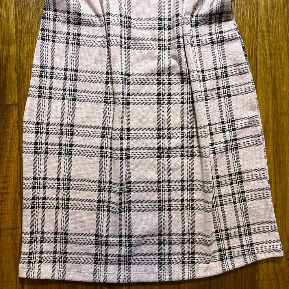 **BRAND NEW Lavender Mini Dress ** SZ L